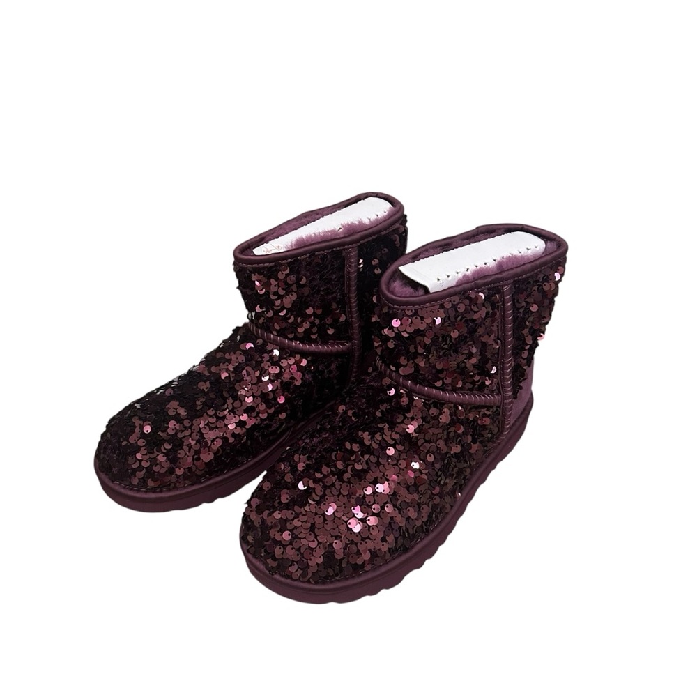 UGG Classic Mini Chunky Sequin Boots Pinot Noir Purple NWT Size 6
